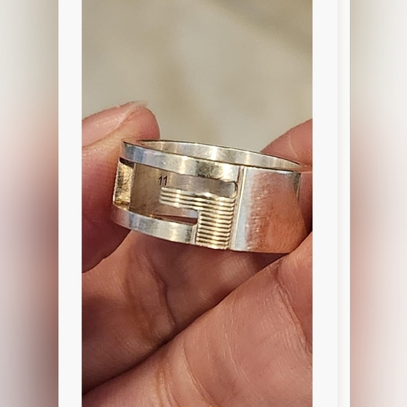 CYBER MONDAY! GUCCI RING - Picture 10 of 15